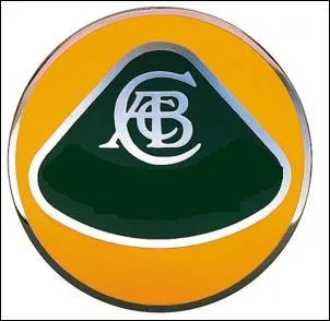 Quelle est cette marque de voiture ?