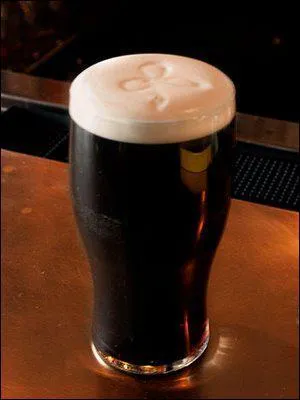 Boire cette bire brune du nom de... . ( A consommer avec modration).