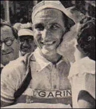 Il est le premier hollandais porteur du maillot jaune en 1951 :