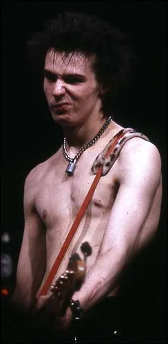 De quel groupe Sid Vicious faisait-il partie ?
