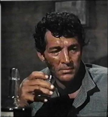 Il joue le rle de Dude dans 'Rio Bravo' en 1959 sous la direction de Howard Hawks.