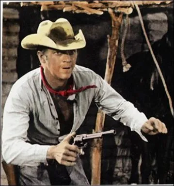 Il joue le rle de Vin dans 'Les sept mercenaires' en 1960 sous la direction de John Sturges.