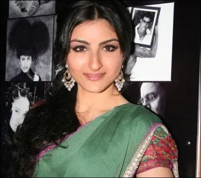 Je suis la fille de l'actrice Sharmila Tagore. Je suis Sanjana dans 'Tum Mile'. Qui suis-je ?