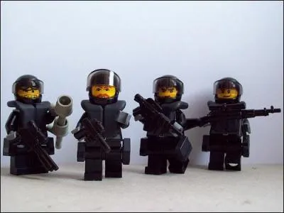 Quel est le nom de ce groupe d'intervention en zone urbaine de la police amricaine ?