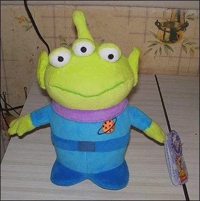 Dans quel film Disney/Pixar retrouve-t-on ces bonhommes verts qui vous doivent une reconnaissance ternelle ds qu'on les sauve ?