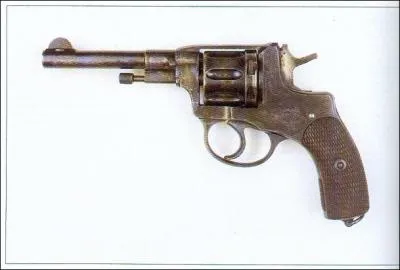 Quel est ce rvolver fabriqu pour l'arme russe ?