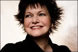 Qui est cette chanteuse belge ?