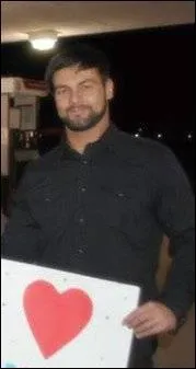 Avec quel Divas de la Wwe tais t-il en couple ?