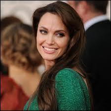 O est ne Angelina Jolie ?