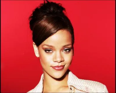 Le nom de son label production est :