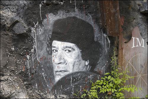 Le régime de Mouammar Kadhafi s'est effondré en Libye. Depuis quelle année le dictateur était-il au pouvoir ?