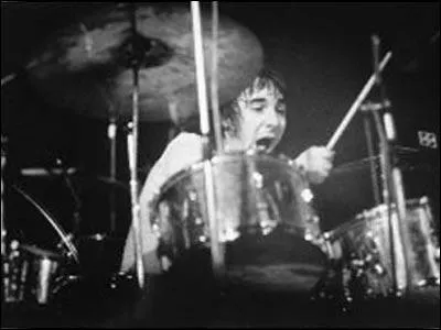 Quelle anecdote de Keith Moon est fausse?