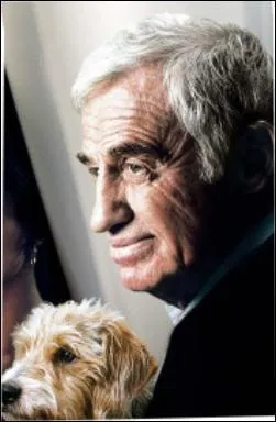 Chez Huster, Belmondo est un vieil homme qui n'a plus que son...