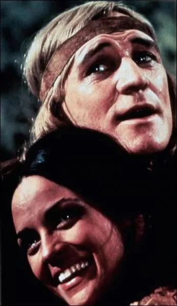 Bien avant de jouer le r�le d'Albus Dumbledore, Richard Harris joua en 1970 le r�le d'un homme que les Sioux avaient nomm�...