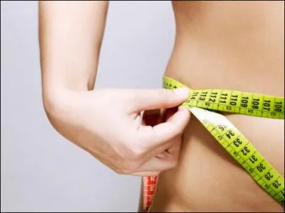 Quel est le record du tour de taille le plus troit ?