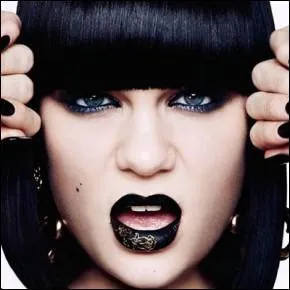 Qui est cette chanteuse ?