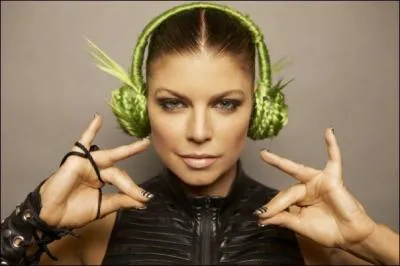 Qui est cette chanteuse ?