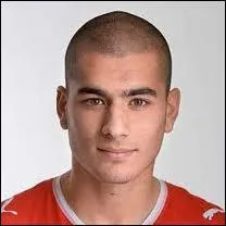Qui est ce footballeur ?