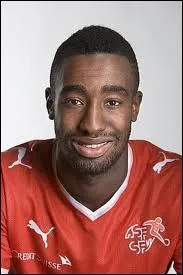 Qui est ce footballeur ?