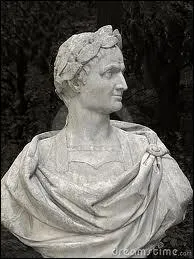 Il est lu 'Pontifex Maximus'  vie.