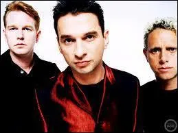 Quel groupe britannique lectro-pop, issu des seventies et emmen par Dave Gahan, a chant ' People Are People ', ' Personal Jesus ' et ' Enjoy The Silence ' ?