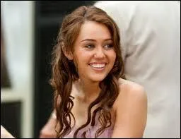 Qui est la meilleure amie de Selena ?