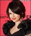 Quel mois est-elle ne ?