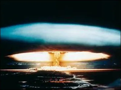 De combien d'explosions atomiques la France est-elle responsable ?