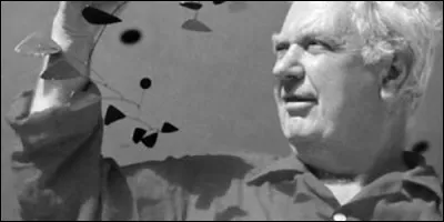 Je suis un artiste amricain qui accde  la postrit avec mes sculptures en suspension appels 'mobiles'. J'ai cr des 'stabiles', tels que 'L'Araigne rouge' du parvis de la Dfense