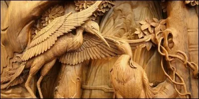 Les personnages en bois sculpt du Moyen-Age taient peints.