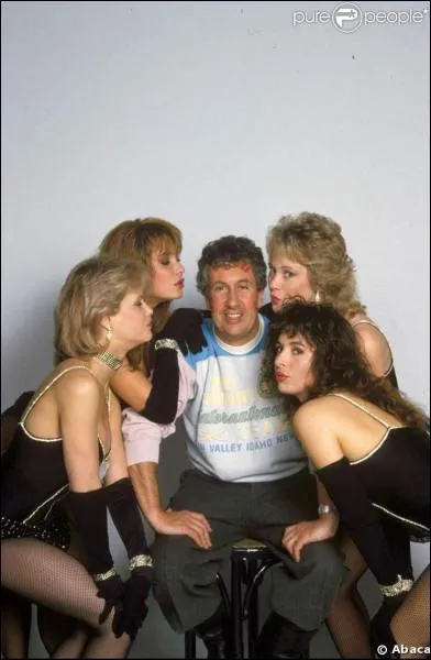 Elles accompagnaient Stphane Collaro dans ces misions. Qui taient-elles ?