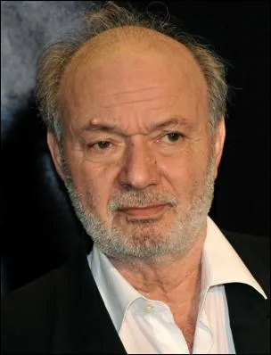 Ce ralisateur et producteur franais a ralis des films comme 'Jean de Florette', 'Manon des sources' et 'Germinal'. Il nous a quitts le 12 janvier 2009,  74 ans.