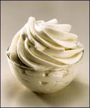 La recette de la crme Chantilly est attribue a Franois Vatel au XVII eme sicle. Il tait le patissier de quel Prince au chteau de Chantilly ?