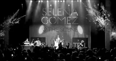 Comment s'appelle son groupe ?