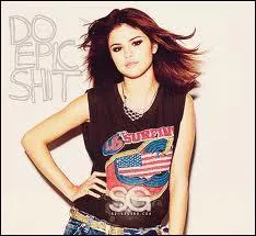 Comment s'appelle sa collection de vtements ?