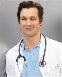 Qui est ce beau gosse ?