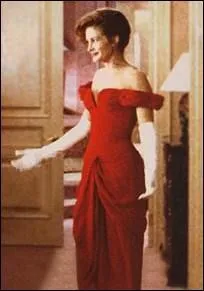 Dans quel film Richard Gere passe-t-il son temps  relooker Julia Roberts ?