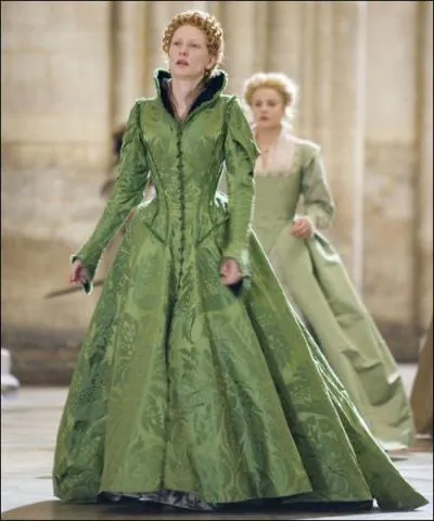Dans quel film historique peut-on voir une Cate Blanchett rousse et frise porter cette robe verte clatante ?
