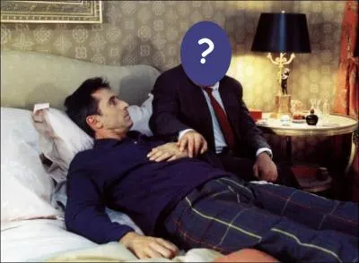 Qui est avec Thierry Lhermitte ?