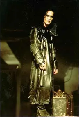 Grce  quel film Brandon Lee est-il entr dans la lgende ?