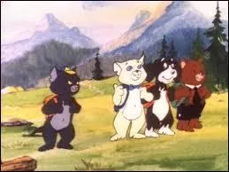 Un ourson est le dernier ami de Caroline. Donnez-moi son nom ?