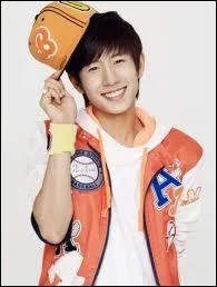 Qui est le Maknae (le plus jeune) et le danseur principal du groupe ?