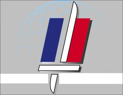 En ce moment, elle recrute.