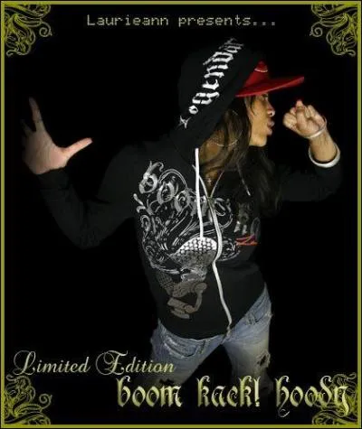 Cette fille est une...