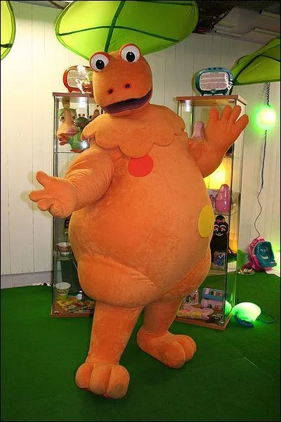 Casimir apparat dans :