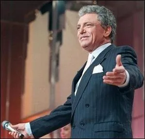 Le dimanche , Jacques Martin prsente :