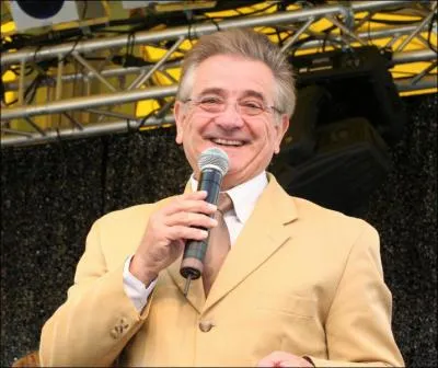 Il animait 'Les jeux de vingt heures' c'est :