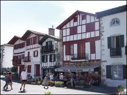 Bastide en Pays Basque sur le Chemin de St Jacques de Compostelle ... .