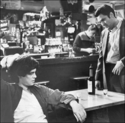 Dans quel film de 1993, dont le hros est interprt par John Cusack, fait-il une apparition, ici aux cts de Michael Madsen ?