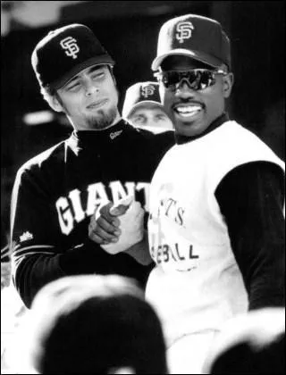 Dans quel film interprte-t-il un joueur de baseball rival de Wesley Snipes ?